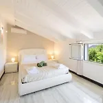 Villa Moresca Luxury Private & *