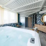 Moresca Luxury Private &