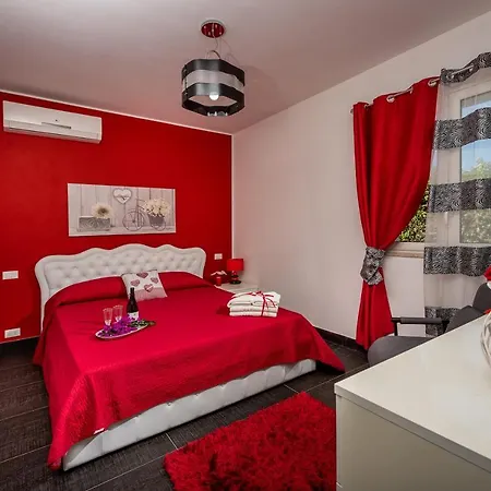 Moresca Exclusive - Pool & Castellammare del Golfo