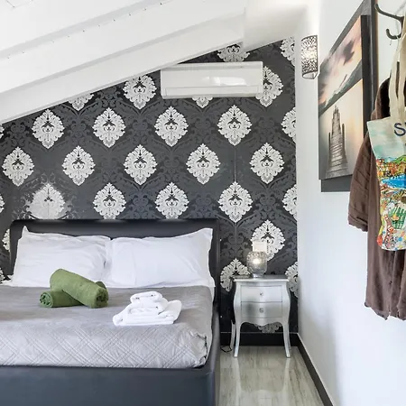 Moresca Luxury Private & *