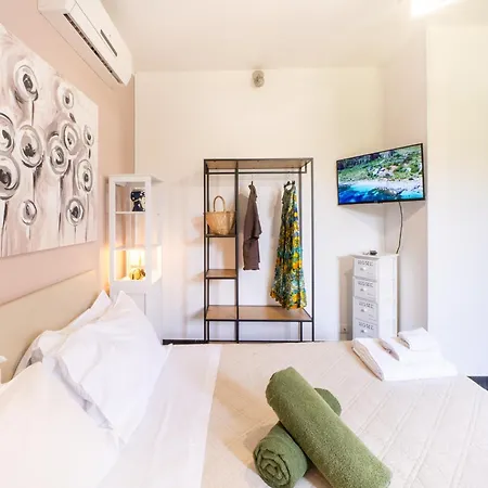 Villa Moresca Luxury Private & *